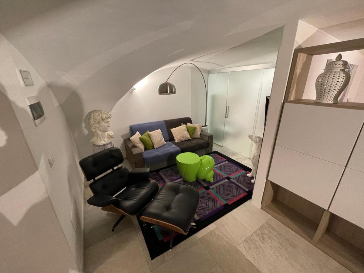 Loft “Cinema Galleria” Apartment Bari Exterior photo