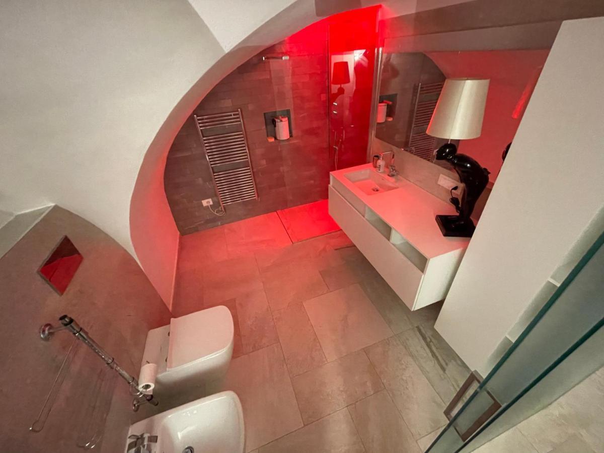 Loft “Cinema Galleria” Apartment Bari Exterior photo